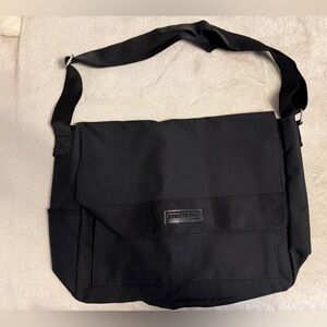 Kenneth Cole Black Messenger Bag